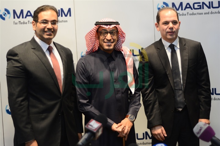 بالصور.. التلفزيون السعودي يتعاقد علي مسلسل الزعيم رمضان المقبل بالصور.. التلفزيون السعودي يتعاقد علي مسلسل الزعيم رمضان المقبل