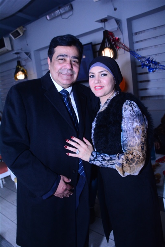 بالصور.. احتفال السيناريست أحمد عاشور بعيد ميلاد زوجته الفنانة عايدة غنيم