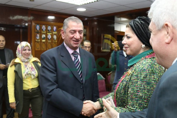 بالصور.. محافظ كفر الشيخ يستقبل رئيسًا هيئة محو الأمية وجمعية نساء مصر