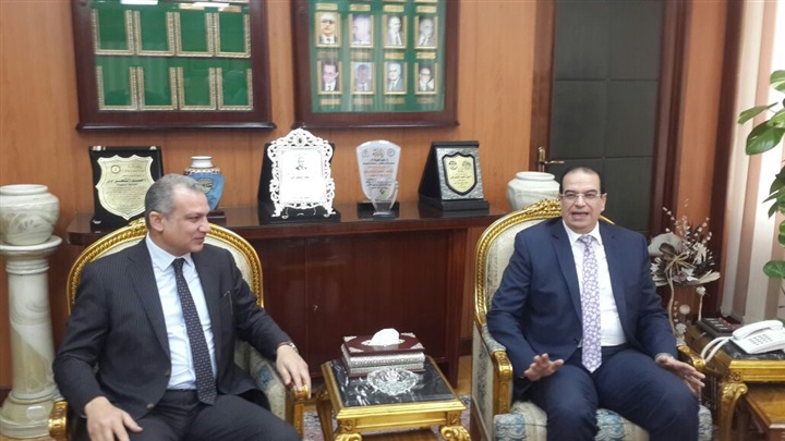  بالصور.. اجتماع محافظ الدقهلية والمدير التنفيذي لصندوق تطوير العشوائيات 