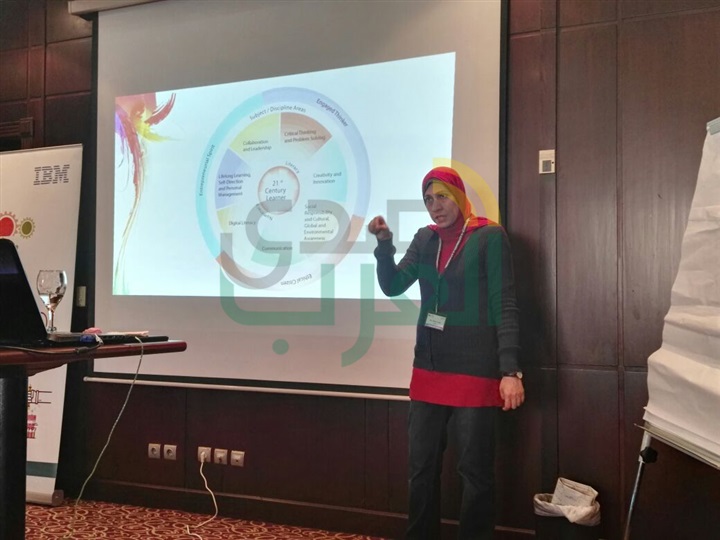 "التعليم" تدرب معلمى العلوم بمدارس اللغات على استخدام المصادر الإلكترونية