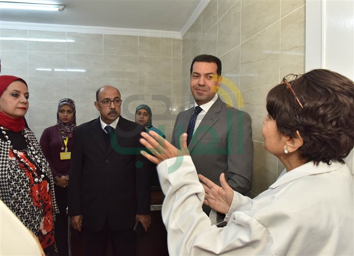 محافظ أسيوط  : لابد من التعاون بين كافة المؤسسات لتقديم افضل خدمة صحية للمواطن