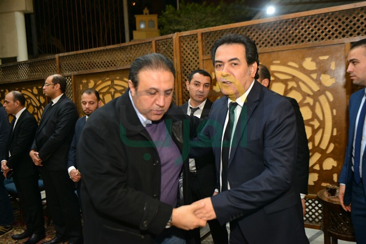 بالصور نجوم الفن والاعلام في عزاء والدة زوجه خيري رمضان بالصور نجوم الفن والاعلام في عزاء والدة زوجه خيري رمضان