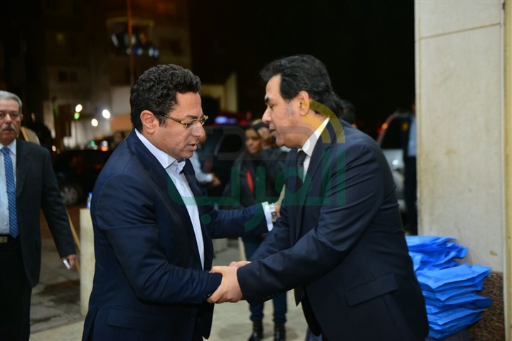 بالصور نجوم الفن والاعلام في عزاء والدة زوجه خيري رمضان بالصور نجوم الفن والاعلام في عزاء والدة زوجه خيري رمضان