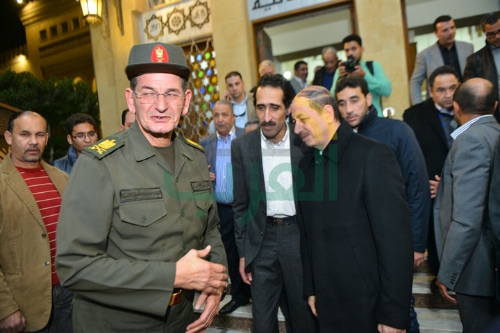 بالصور نجوم الفن والاعلام في عزاء والدة زوجه خيري رمضان بالصور نجوم الفن والاعلام في عزاء والدة زوجه خيري رمضان