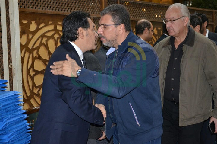 بالصور نجوم الفن والاعلام في عزاء والدة زوجه خيري رمضان بالصور نجوم الفن والاعلام في عزاء والدة زوجه خيري رمضان