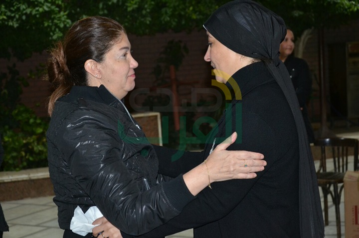 بالصور نجوم الفن والاعلام في عزاء والدة زوجه خيري رمضان بالصور نجوم الفن والاعلام في عزاء والدة زوجه خيري رمضان