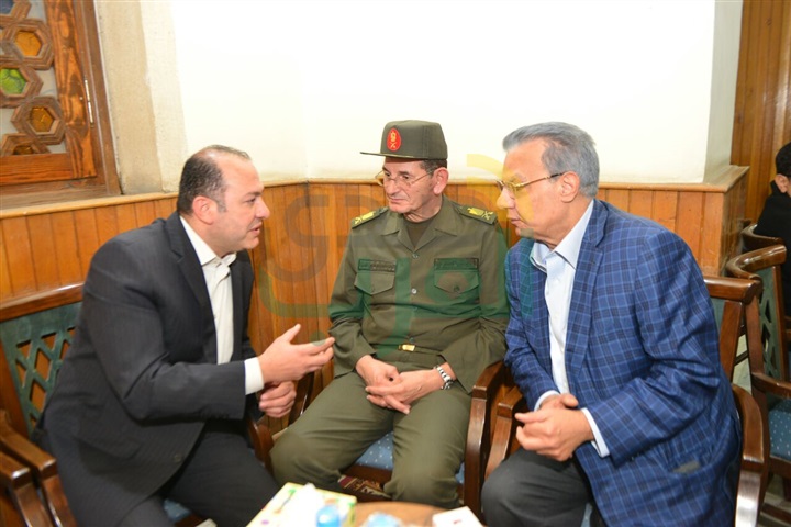 بالصور نجوم الفن والاعلام في عزاء والدة زوجه خيري رمضان بالصور نجوم الفن والاعلام في عزاء والدة زوجه خيري رمضان