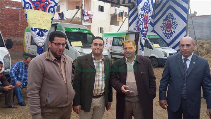 بالصور.."مستقبل وطن" و"عشان تبنيها" ينظمان 3 قوافل طبية لعلاج 2700 حالة بكفر الشيخ