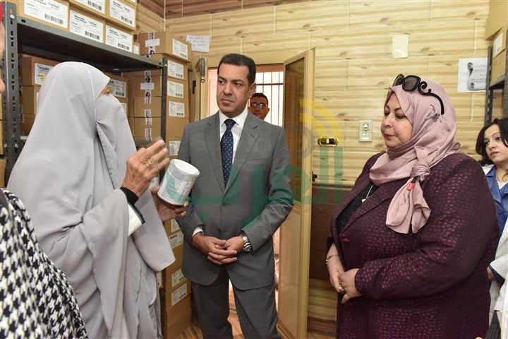 محافظ أسيوط ووكيل الصحة يتفقدان مركز الإرشاد الوراثي والكشف عن الإيدز