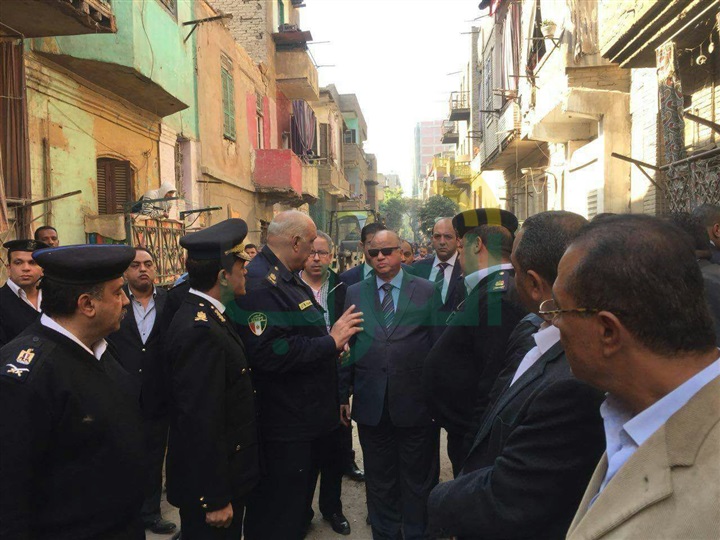 بالصور.. التفاصيل الكاملة لحادث انهيار 3 عقارات بـ«روض الفرج»