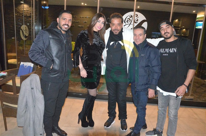 بالصور.. نجوم الغناء يحتفلون بعيد ميلاد مدير مكتب روتانا "سعيد الإمام" بالصور.. نجوم الغناء يحتفلون بعيد ميلاد مدير مكتب روتانا "سعيد الإمام"