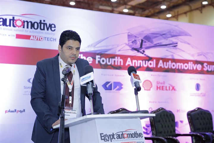 مبادرة لتشغيل العاصمة الإدارية بالسيارات الكهربائية وتطبيق «الباركـود» على قطع الغيار مبادرة لتشغيل العاصمة الإدارية بالسيارات الكهربائية وتطبيق «الباركـود» على قطع الغيار