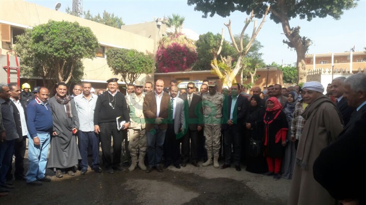 بالصور.. قائد قوات الدفاع الشعبي ومحافظ الأقصر يشهدان تجربة العملية صقر 21