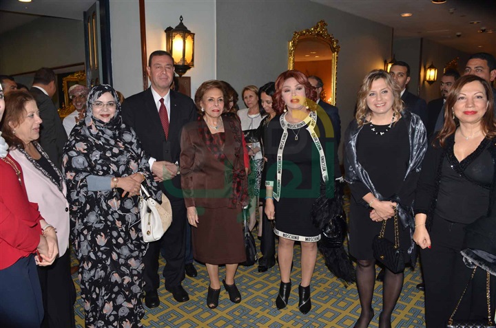 بالصور..نبيلة عبيد والهام شاهين يشاركان في احتفالية منظمة المرأة العربية