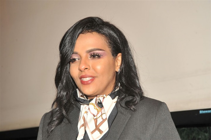 مهرجان المرأة العربيه للإبداع "يلون العشوائيات بأيدي الفنانات العرب" مهرجان المرأة العربيه للإبداع "يلون العشوائيات بأيدي الفنانات العرب"