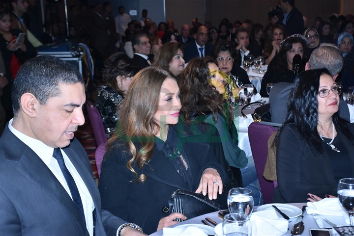 بالصور.. تكريم ليلى علوي وشريف منير وإلهام شاهين بحفل انارويل النيل‎‏  