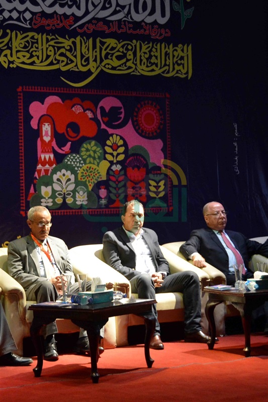  بالصور..  وزير الثقافة ومحافظ الأقصر يفتتحان الملتقي الدولى للفنون الشعبية 