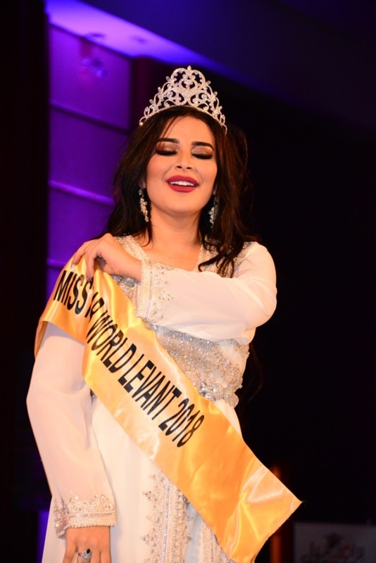 المغربية شيرين حسني تتوج بلقب ملكة جمال العرب 2018
