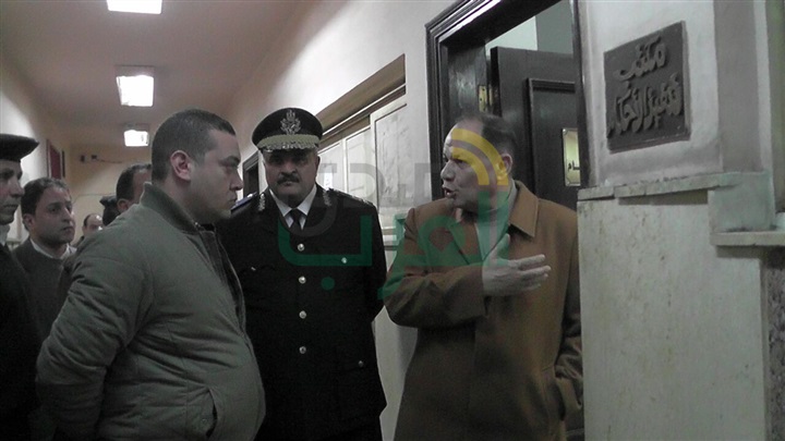 بالصور.. مدير أمن الجيزة يفاجئ قسم شرطة بولاق الدكرور والخدمات الأمنية بالمهندسين