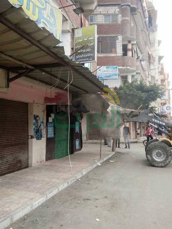 حملة أمنية موسعة لإعادة الانضباط والقضاء على المخالفات بمنطقة سكينة بالأسكندرية