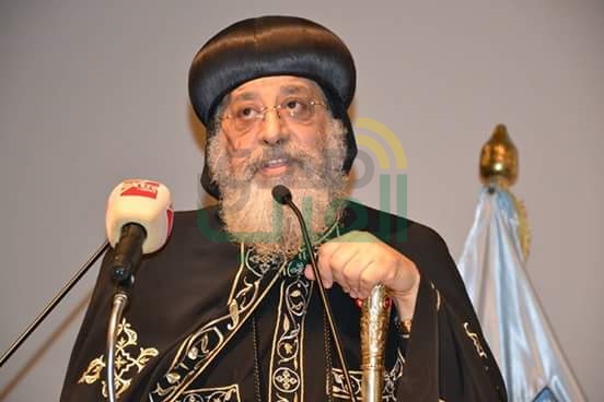 جامعة الاسكندرية تكرم عدد من الشخصيات العامة والوزراء ورواد الفن والعلم 