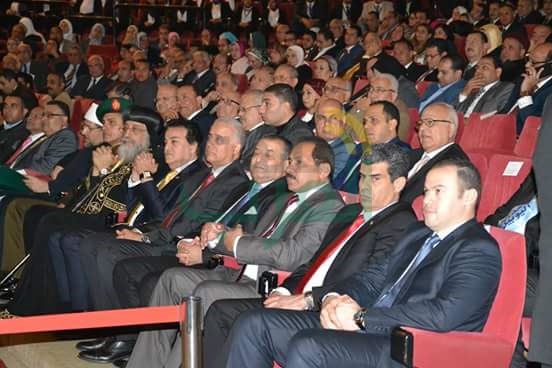 جامعة الاسكندرية تكرم عدد من الشخصيات العامة والوزراء ورواد الفن والعلم 