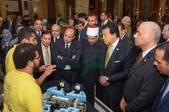  محمد سلطان: تحيا مصر بالعلم.. خلال الاحتفالية باليوبيل الماسي لجامعة الإسكندرية