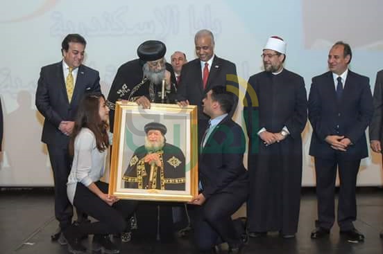  محمد سلطان: تحيا مصر بالعلم.. خلال الاحتفالية باليوبيل الماسي لجامعة الإسكندرية