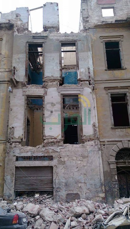  رئيس حي وسط يتوجه لعقار شارع الفردوس المنهار بالإسكندرية للوقوف على المشكلة