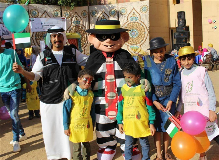  بالصور.. مؤسسات خيرية إماراتية تختم زيارتها للأقصر بتنظيم احتفالية للأطفال الأيتام
