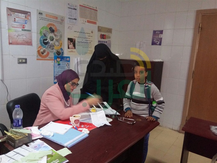  بالصور.. قافلة طبية لعلاج أمراض القلب تحت رعاية مديرية الصحة بالأقصر 