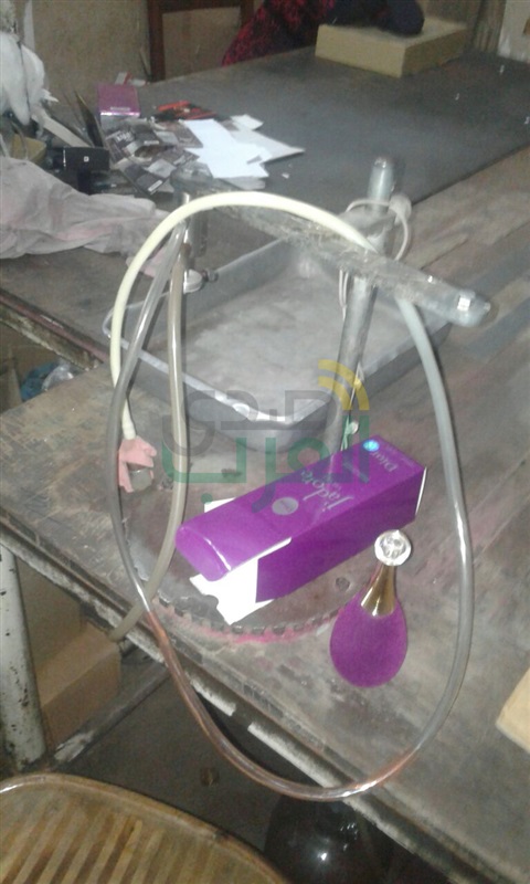 ضبط مصنع لإنتاج عطور تسبب "سرطان" بالجيزة