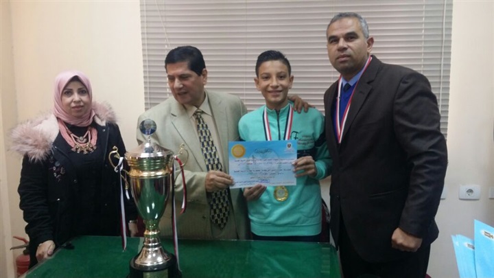 بالصور.. وكيل تعليم كفرالشيخ يكرم فريق الموهوبين والدمج الفائز بكأس بطولة الجمهورية