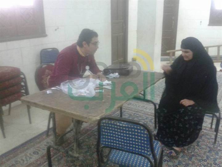 قوافل طبية تجوب أنحاء عزية قرداحي بالإسكندرية