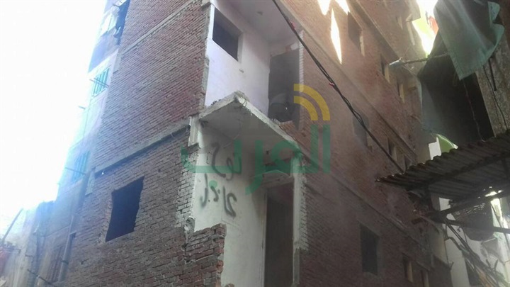 حملة أمنية مكبرة للقضاء على البناء المخالف بمنطقة "مينا البصل"