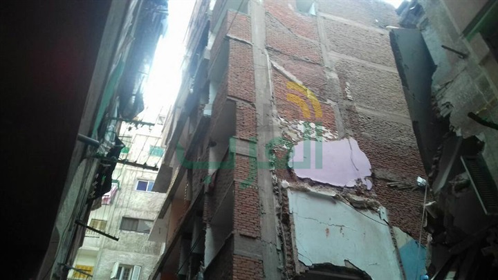 حملة أمنية مكبرة للقضاء على البناء المخالف بمنطقة "مينا البصل"