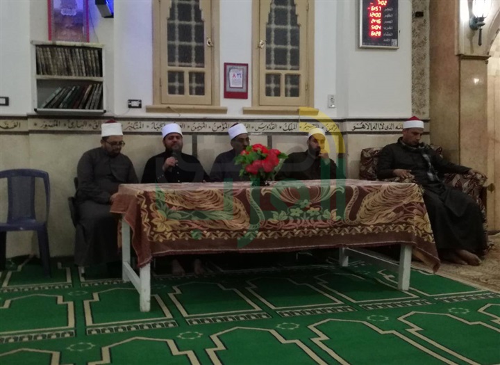 وحدة الأمة ونبذ الفرقة طريق النصر فى أمسيات دينية بمساجد الإسكندرية