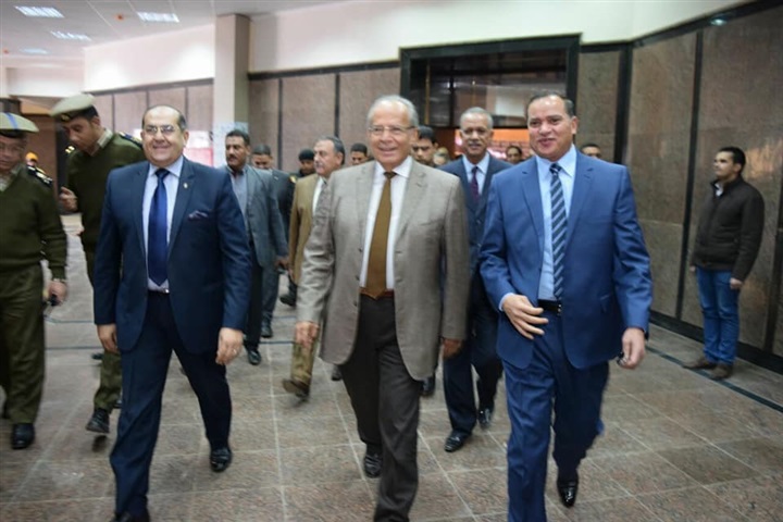 "الشريف" يعلن عن مؤتمر تنموي كبير بجامعة سوهاج في مطلع العام الجديد 