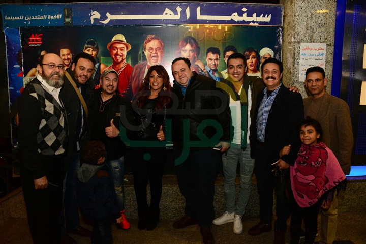 بالصور.. نرمين ماهر ومدحت تيخة يشاركان الجمهور عرض عمارة رشدي بالصور.. نرمين ماهر ومدحت تيخة يشاركان الجمهور عرض عمارة رشدي