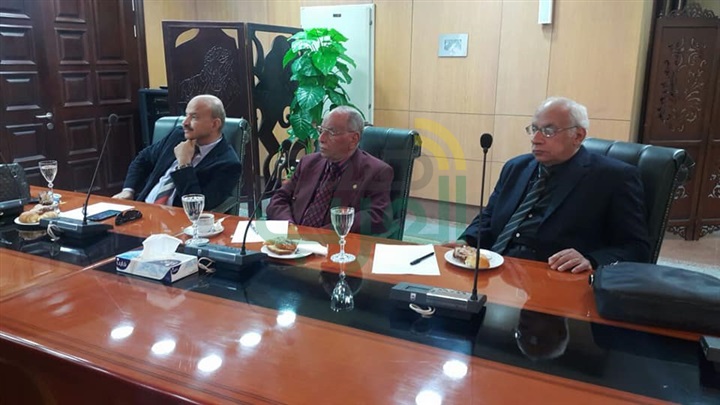  اجتماع اللجنة التنفيذية للشبكة القومية لأبحاث السرطان لبحث سبل التعاون بين الجامعات والجهات الأخرى