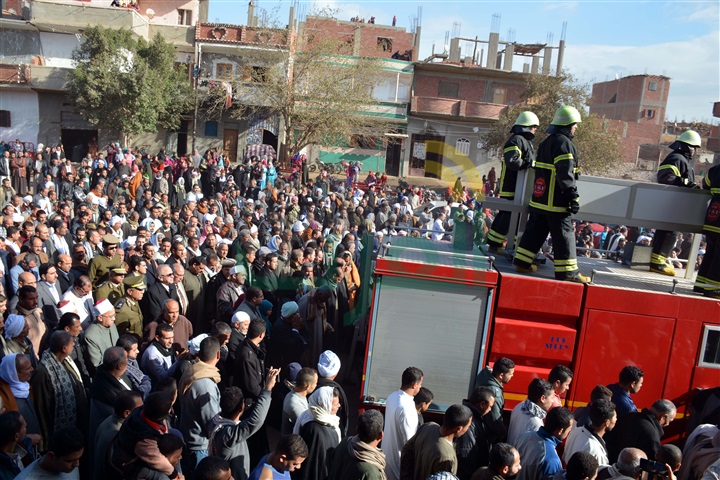 محافظ القليوبية يشارك في الجنازة العسكرية لشهيد جزيرة بلي في العريش