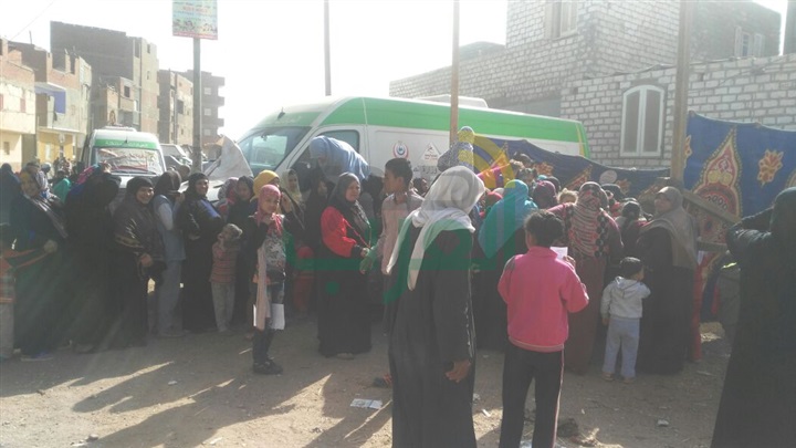 القافلة الأولى بحى غرب البلد أسيوط وكشف2850 مريض فى ثلاثة أيام
