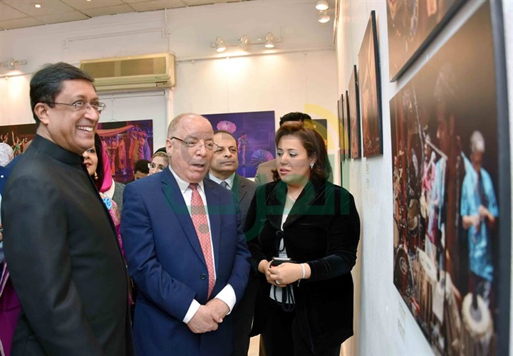 وزير الثقافة في افتتاح معرض ألوان الهند.. المعرض يعكس التنوع في الثقافة الهندية والمصرية