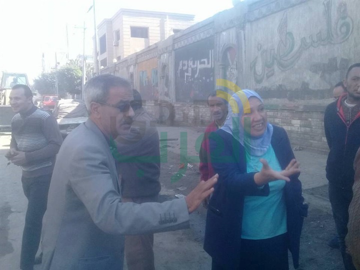 تطهير محيط مستشفى كرموز بالإسكندرية 