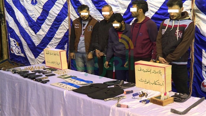 بالصور.. سقوط أخطر تشكيل عصابى لسرقة المساكن بـ100 مليون جنيه مضبوطات