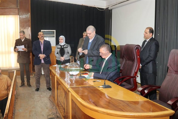 بالأسماء والصور.. تسليم 15 سيارة ربع نقل لشباب كفر الشيخ بالتعاون مع صندوق تحيا مصر