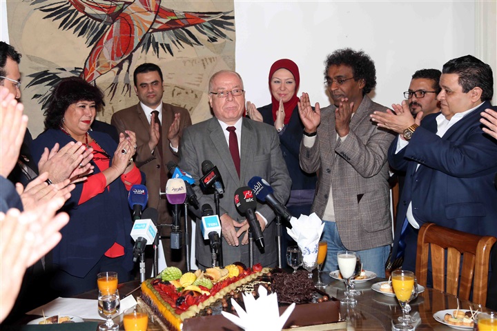 وزير الثقافة تكرم النمنم وتلتقي بقيادات الوزارة وزير الثقافة تكرم النمنم وتلتقي بقيادات الوزارة