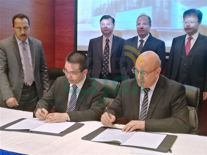 محافظة الإسكندرية تستعد لاستقبال أول 15 باص نقل عام كهربائى فى مصر خلال عام 2018 محافظة الإسكندرية تستعد لاستقبال أول 15 باص نقل عام كهربائى فى مصر خلال عام 2018