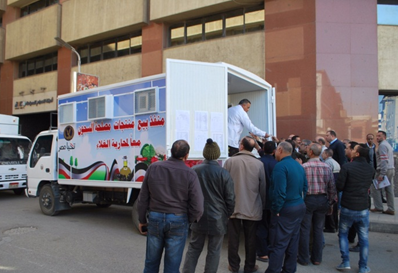 بالصور.. الداخلية تواجه جشع التجار بسلع ومستلزمات بأسعار مخفضة 